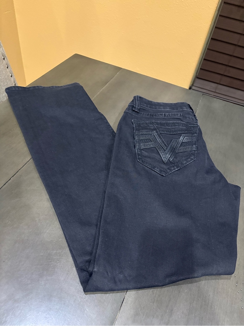 30x34 Salvage Men's Bootcut Jeans - Picture 2 of 7